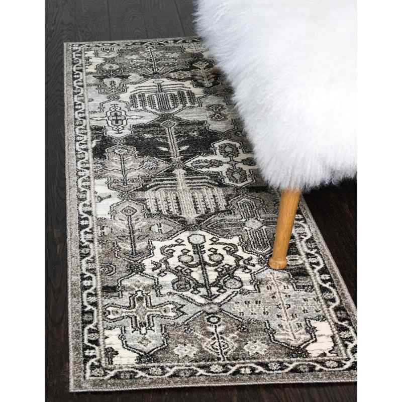 Tapis ivoire à motif géométrique Godina, Tapis de couloir 2 pi 7 po x 10 pi
