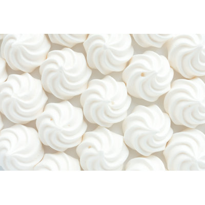Kriz " Close-Up Of Mini Meringues "