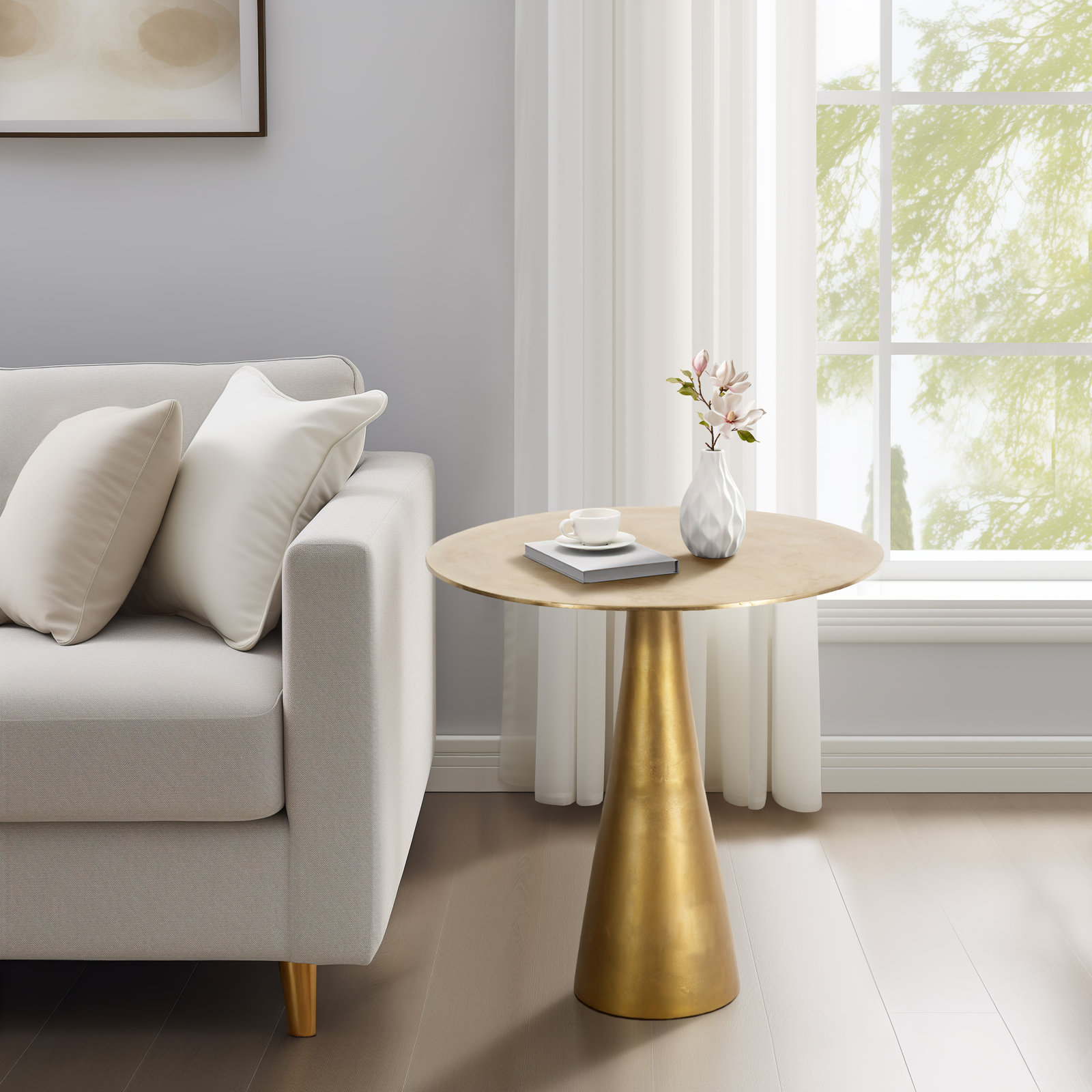 Berger Round 24" Accent Table, Gold