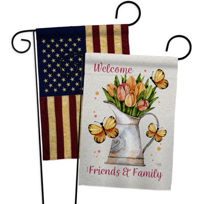 Drapeau de jardin en polyester 19 x 13 po Friends and Family
