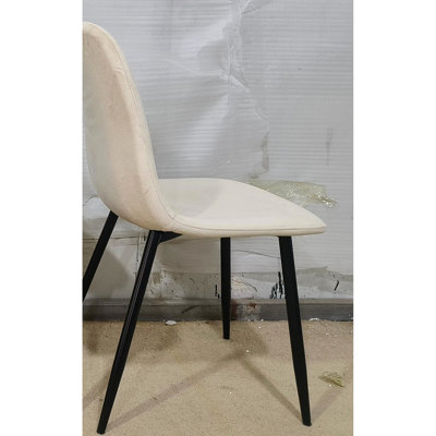 4 chaises de salle à manger modernes - tissu de velours beige avec pieds en métal courbés et noirs pour la cuisine 4 rembourrage de bruit