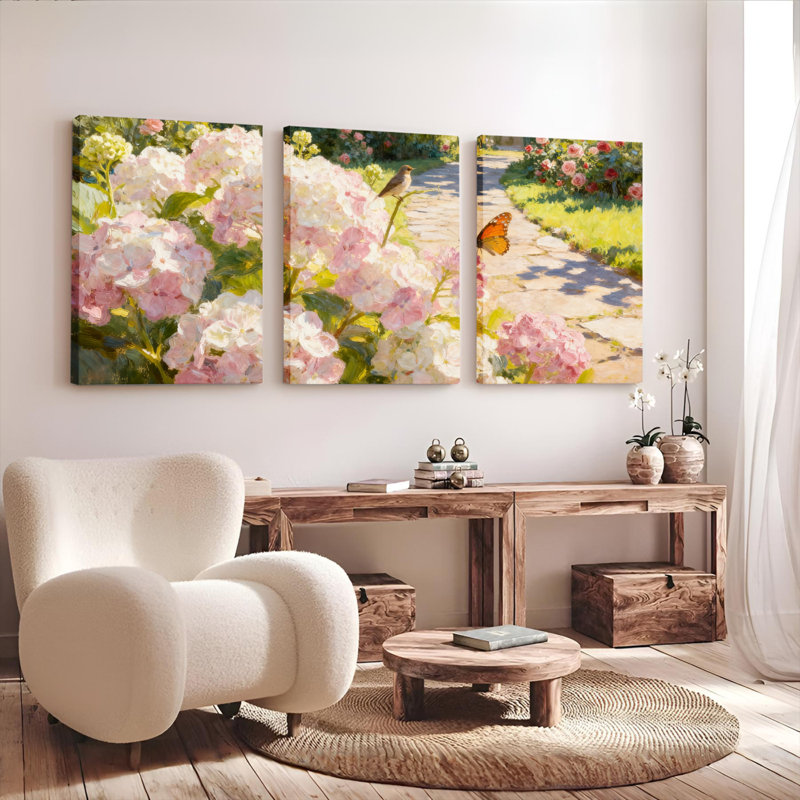 Tableau sur toile tendue « Jardin d'hortensias avec oiseaux et papillons » (lot de 3), H 18 po x l 36 po
