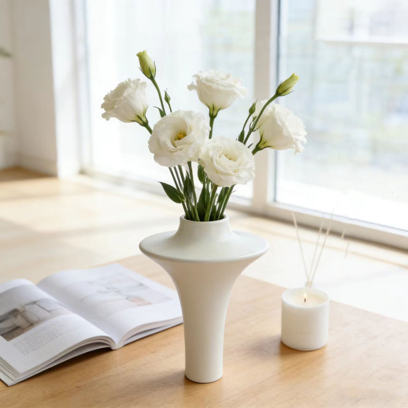 Vase en céramique pour décoration intérieure, Beige