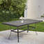 Table de salle à manger de patio rectangulaire en aluminium coulé avec trou pour parasol