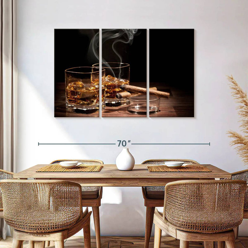 Cigares Yarlin avec whisky, H 36 po x l 57 po