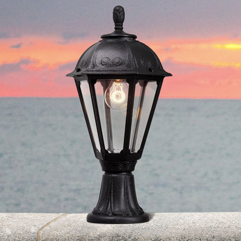 Rian Pier Mount Light