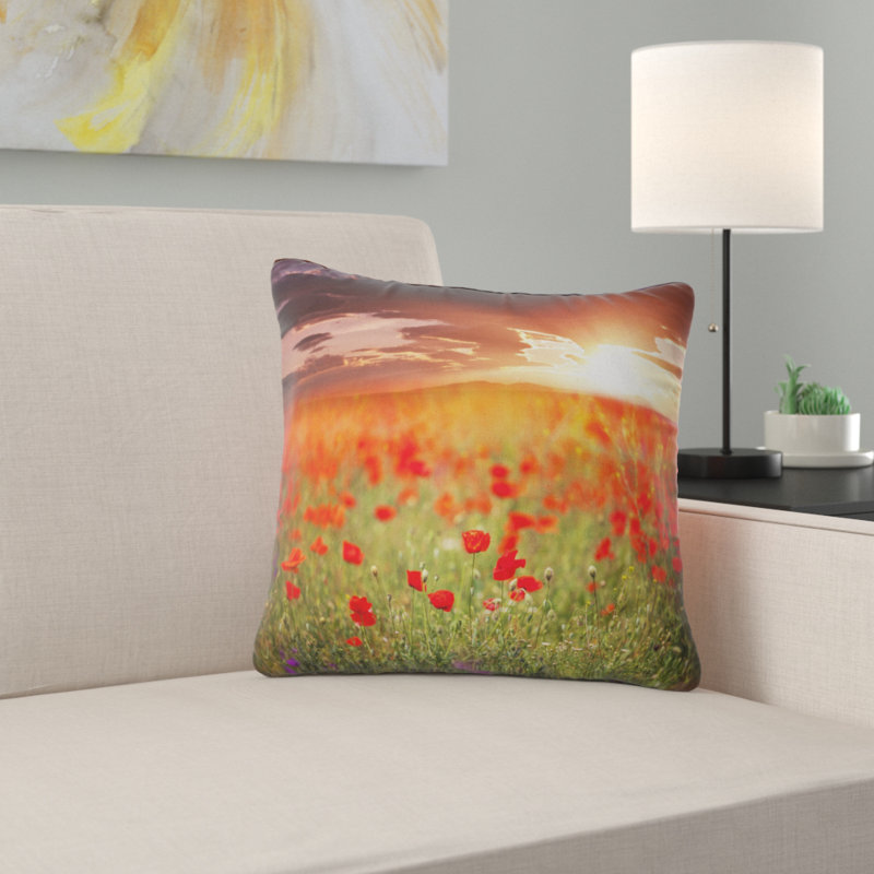 Wild Poppy Flowers At Cloudy Sunset - coussin à imprimé floral, 16 po x 1 po, Coussin décoratif