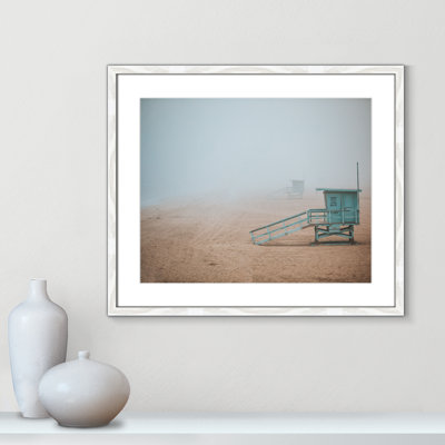 Manhattan Beach par Nathan Dumlao - reproduction d'art sur papier encadrée