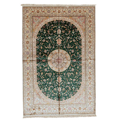 Hand Woven Oriental Area Rug