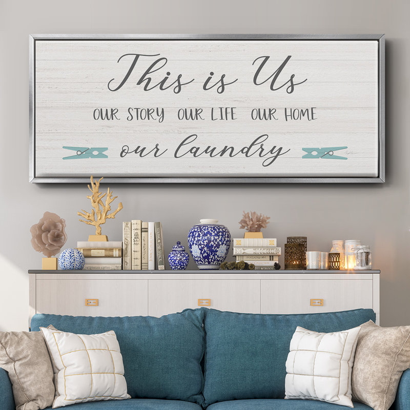 «Us and our Laundry», toile encadrée, H 20 po x l 50 po