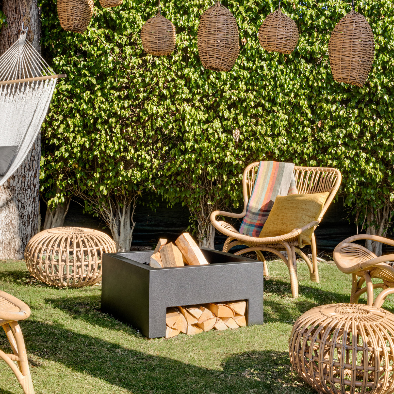 Square Outdoor Fire Pit, Black
