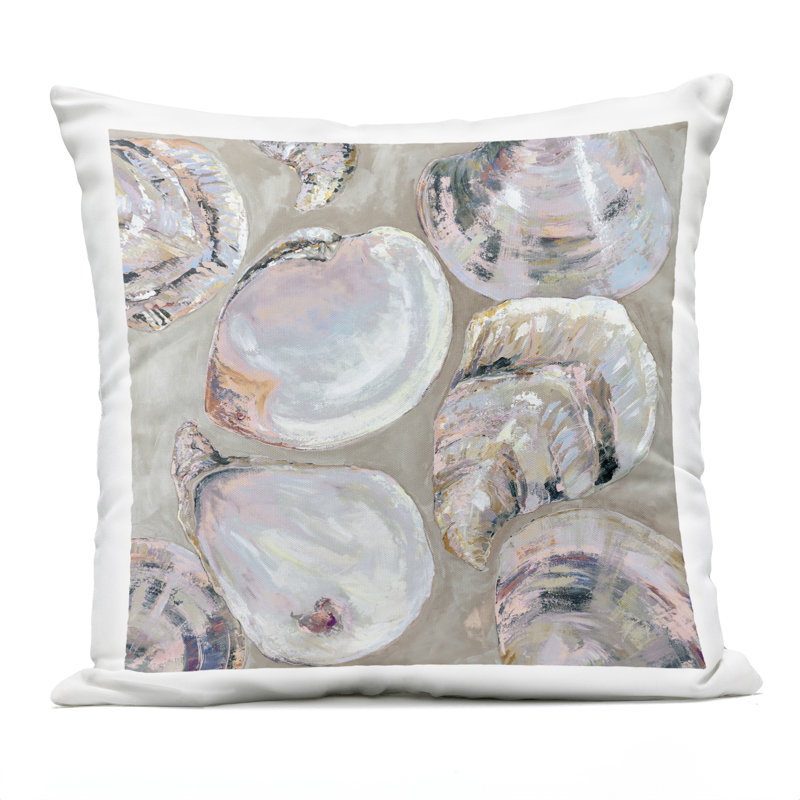 Coussin d'été imprimé coquillages d'été, par Jeanette Vertentes