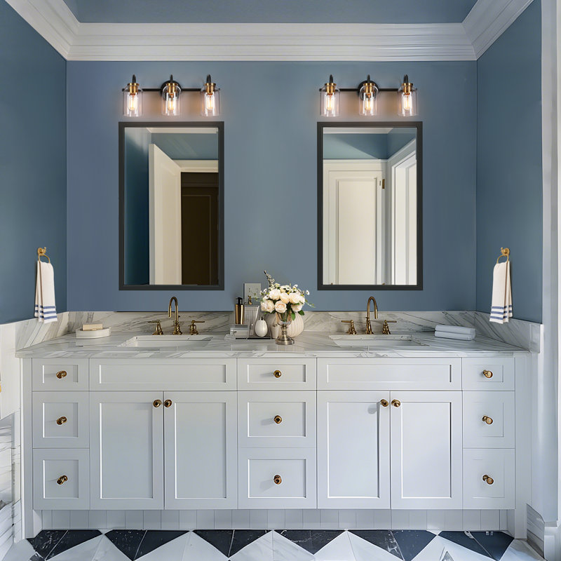 Hannahs 3 - Light Dimmable Vanity Light