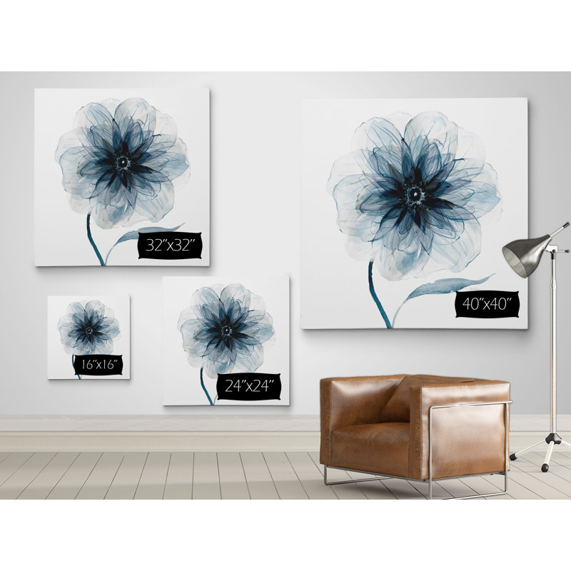 Indigo Bloom III - reproduction sur toile, H 16 po x l 16 po x P 1,5 po