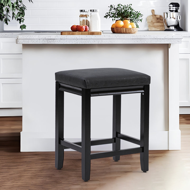 Tabouret de bar 24 po Yerly, Siège noir / cadre noir