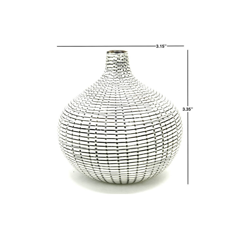 Anaaya Jar, 3.4" H x 3.2" W x 3.2" D, Black