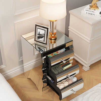 Table de chevet argentée à miroir avec 3 tiroirs, formes incurvées, idéale pour la chambre, fabrication artisanale moderne, verre de haute qualité et acier inoxydable stable, multifonctionnelle, montage facile, table de chevet idéale pour une utilisation rapide
