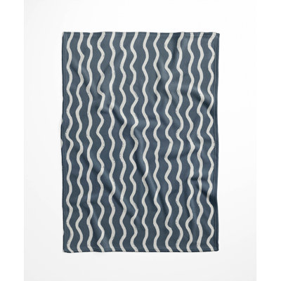 Wiggle Row Velveteen Fleece Blanket