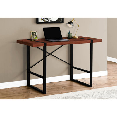 Bureau d'ordinateur de 48 po pour usage domestique, surface en stratifié brun et pieds en métal noir, travail contemporain de style industriel - table d'ordinateur portable de 48 po, stratifié, métal, finition cerisier
