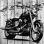 Moto grise et noire | Impression de transport rétro-311051578
