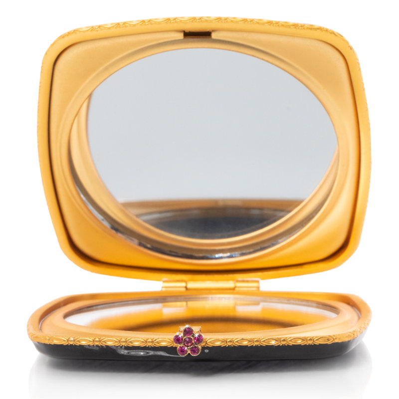 Skull Compact