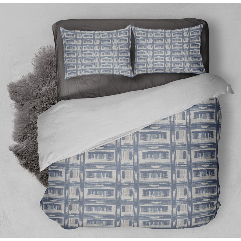 Channel Plaid Comforter, King Comforter + 2 King Pillowcases