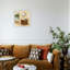 «Beige Spa by the Lake», impression sur toile, art mural moderne de 24 po x 24 po