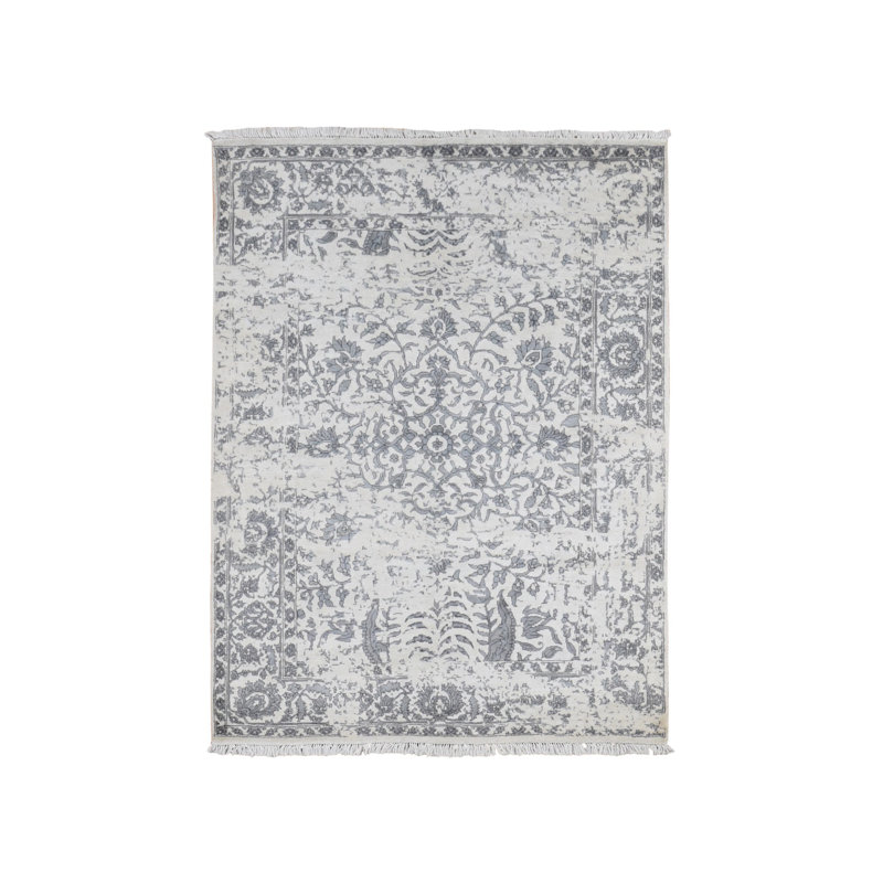 Tapis oriental rectangulaire en soie ivoire noué à la main 5 pi 2 po x 7 pi 0 po - MOA10287191
