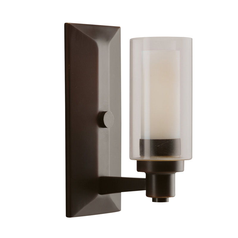 Edgware Armed Sconce, Olde Bronze