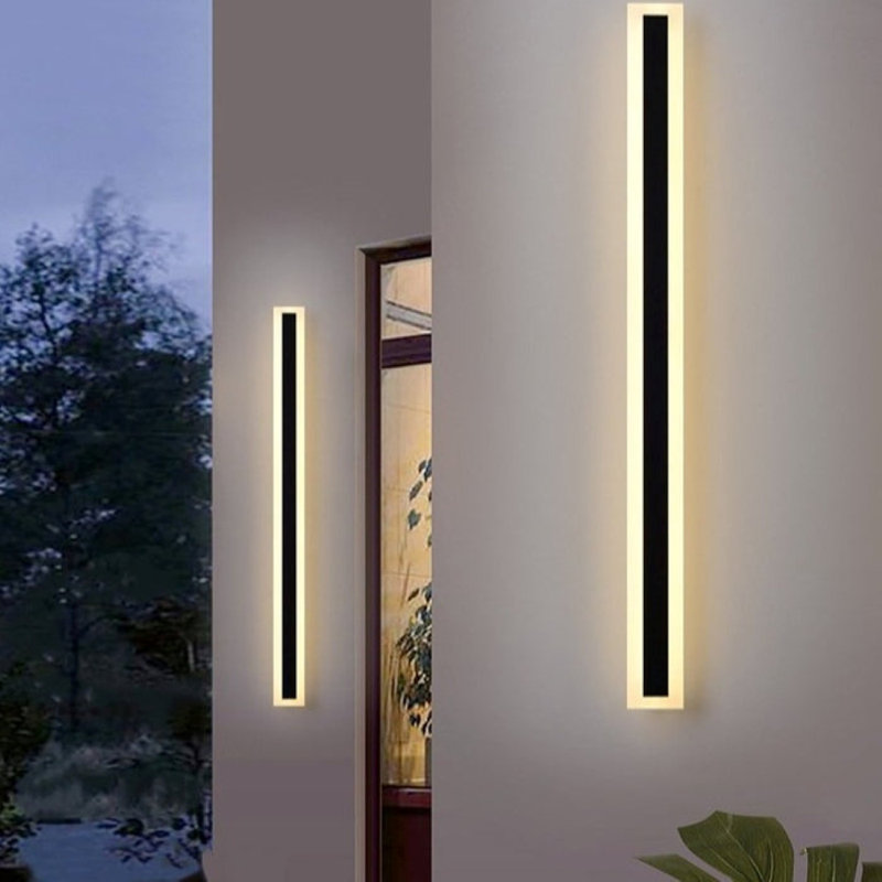 Immense Outdoor Wall Lamp IP65/ Hardwired - Warm 3000K, 80" H x 3.5" W x 2.5" D