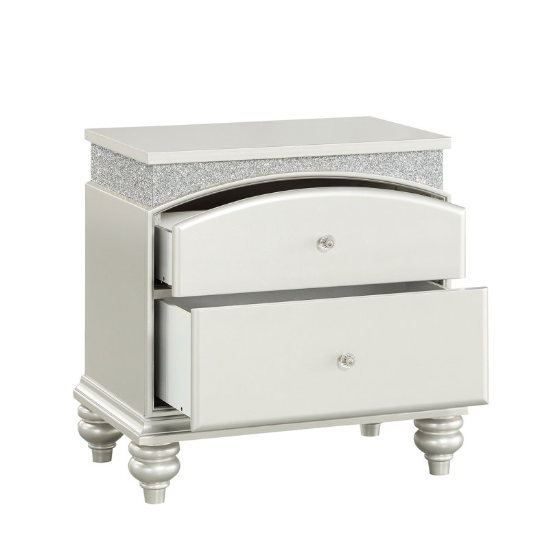 Élégante table de chevet avec finition platine, deux grands tiroirs, bois synthétique argenté, l 28 po x H 17 po x P 28 po