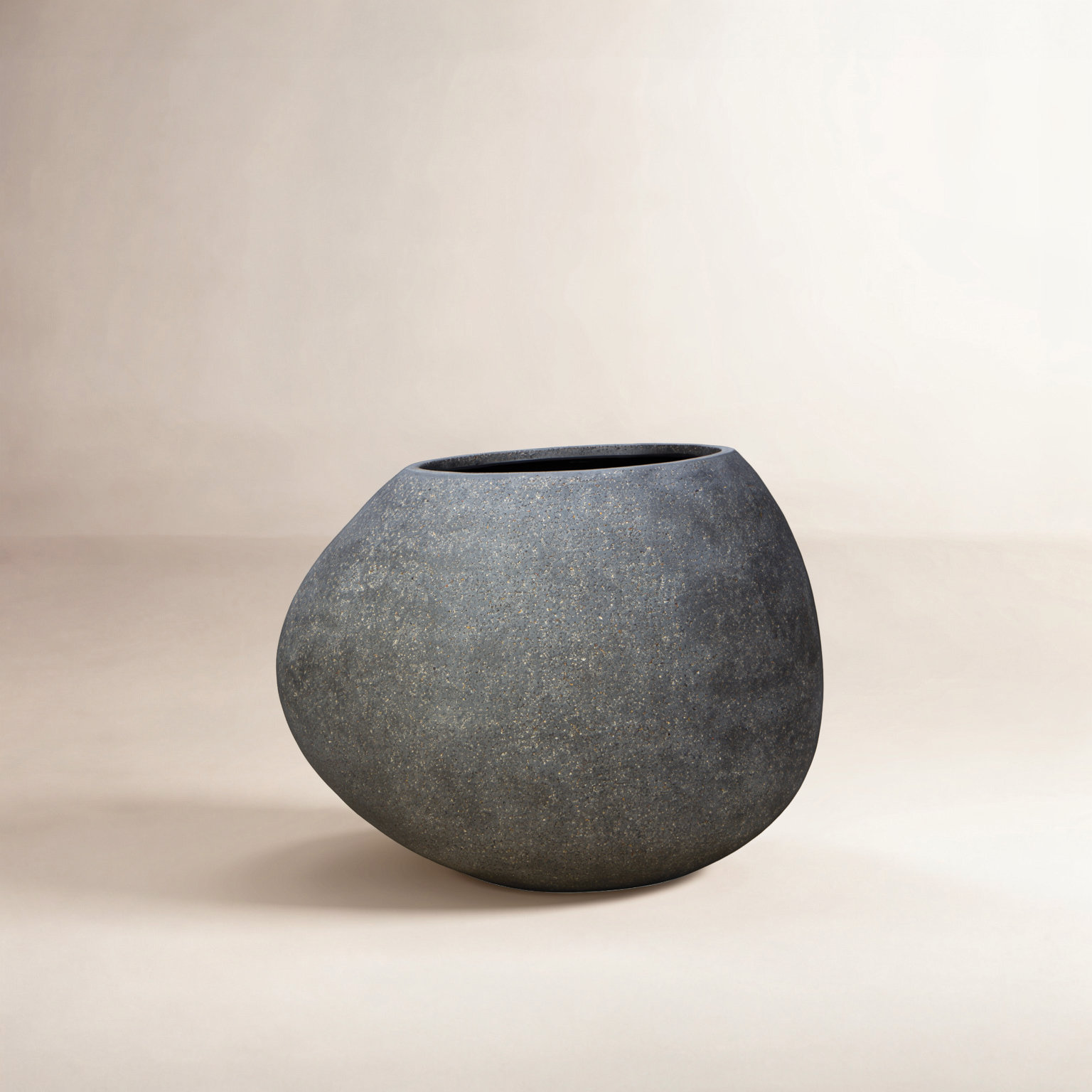 26" Pot Planter, Gray