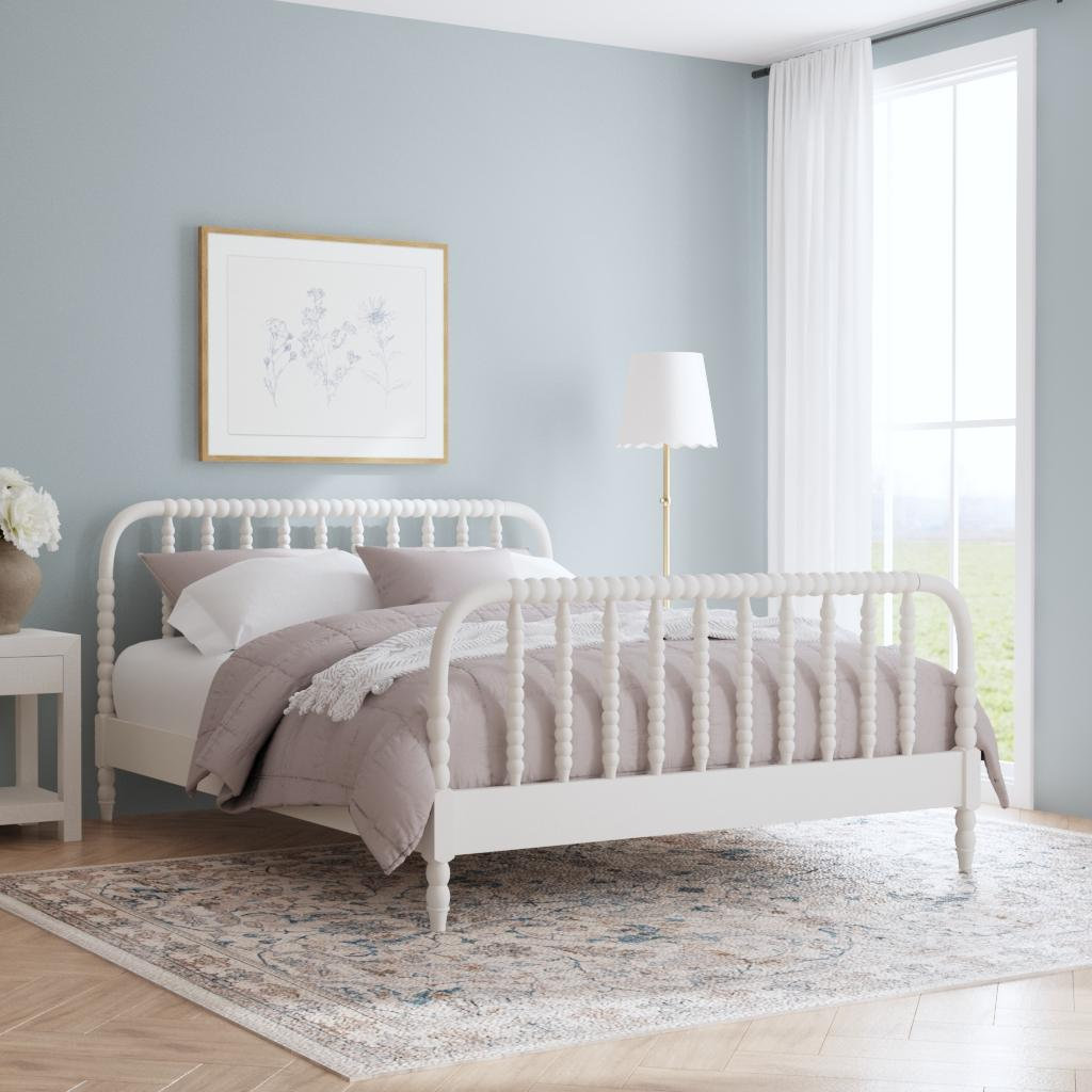 Benbrook Wood Spindle Bed, Queen, White