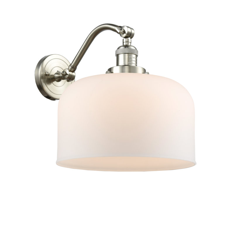 Applique murale 1 lumière 12 po Bell, Ampoule incandescente rétro 60 watts, Blanc mat, Nickel satiné brossé