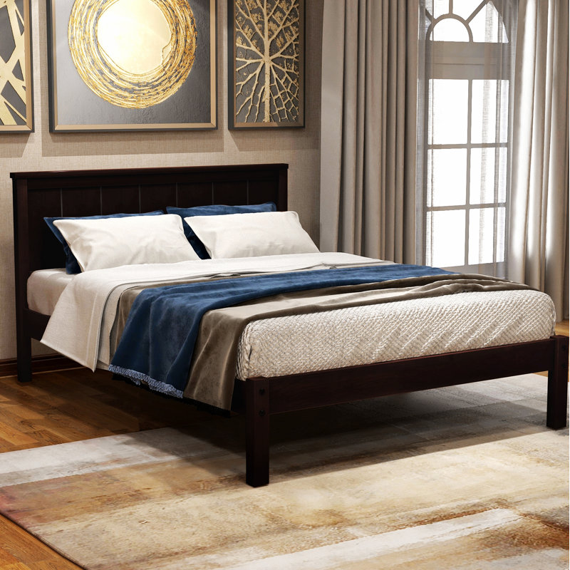 Élégant cadre de lit plateforme en bois avec tête de lit confortable, parfait pour une bonne nuit de sommeil et une esthétique de chambre améliorée