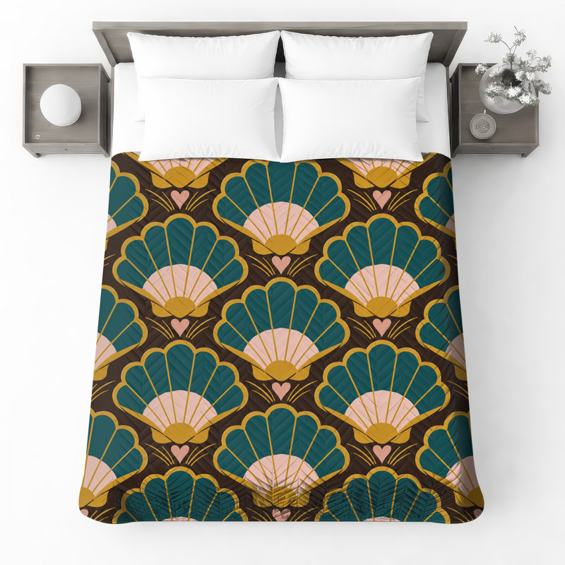 Art Deco Shell Pattern Quilted Bedspread All Sizes, King