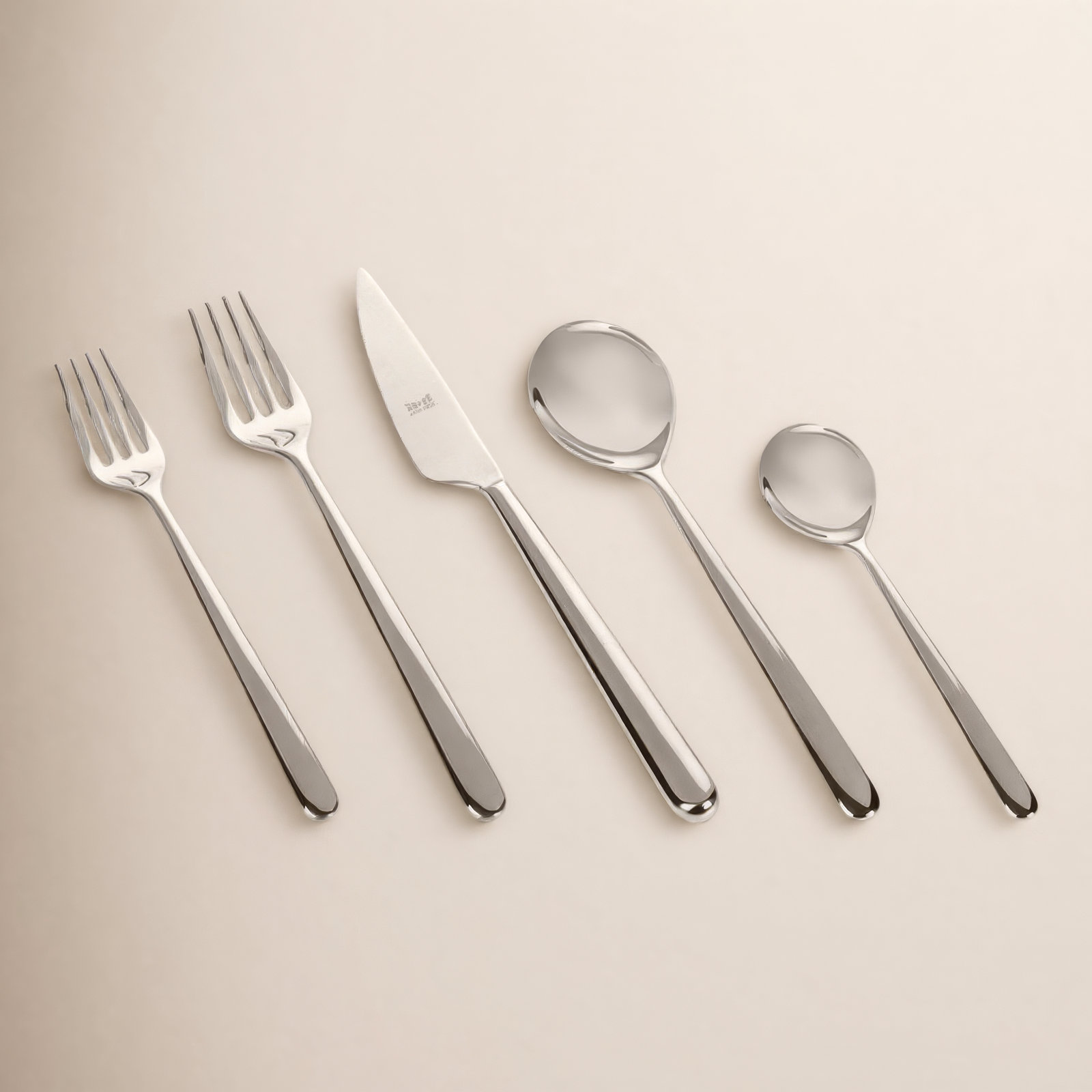 Linea Flatware Set - Service for 1, Champagne