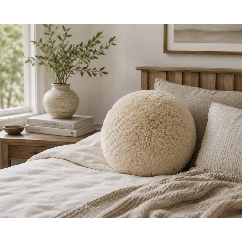 Coussin en peau de mouton tondue 12,20