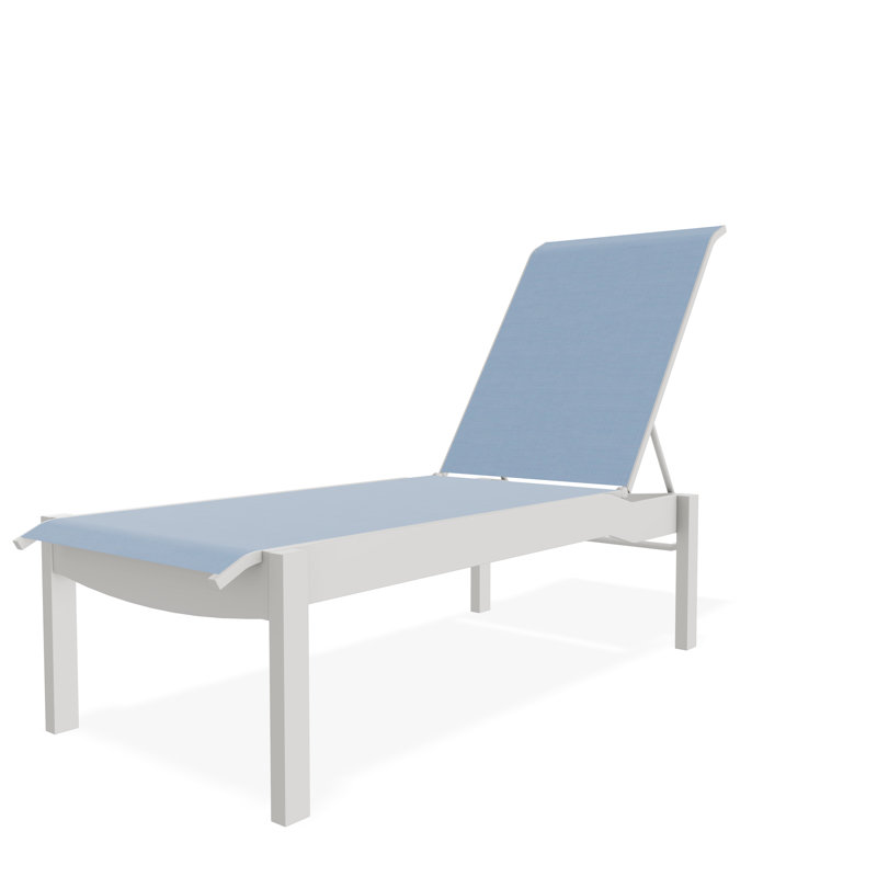 Chaise longue sans accoudoirs empilable en polymère avec accoudoirs Leeward, Ciel, Neige