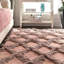 Tapis géométrique rose Ferndown-1142568692