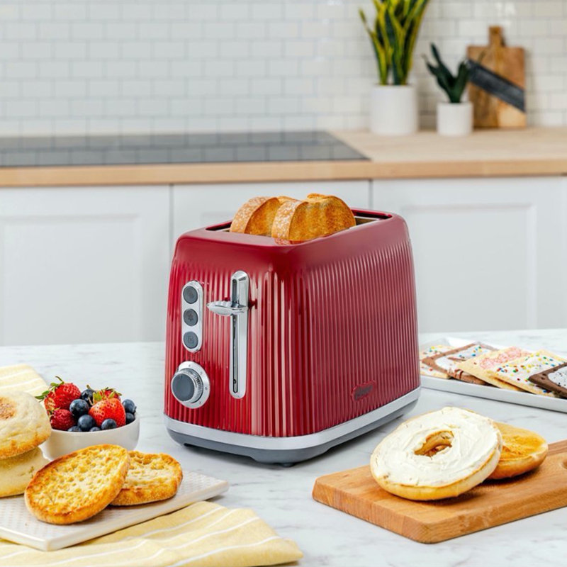 Retro 2 Slice Toaster with Extra Wide Slots in Red, Red