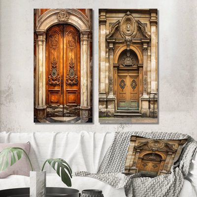 "Vieille porte en bois avec sculptures à Paris, France", 2 pièces sur toile
