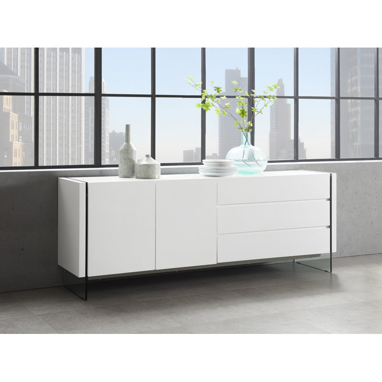 Il Vetro Buffet In White High Gloss With Storage.