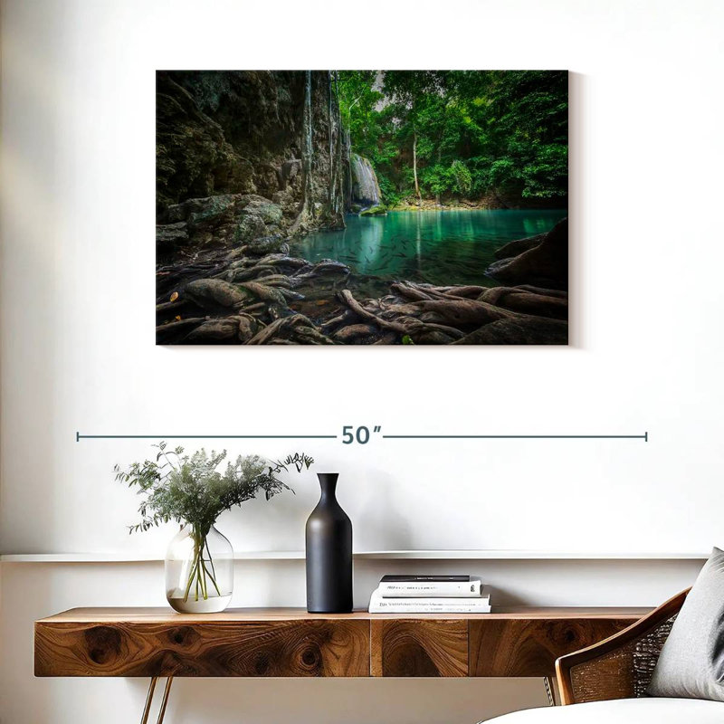 Paysage de cascade Kavia Erawan, H 24 po x l 36 po