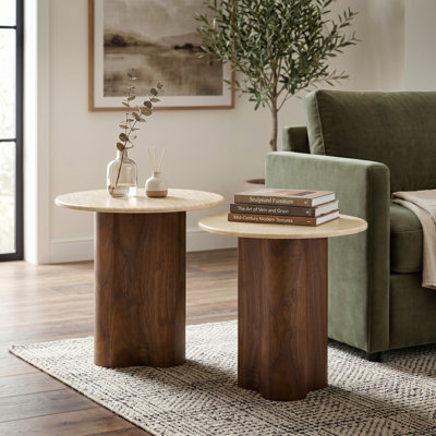 Table de bout ronde en pierre frittée avec base piédestal courbée et ondulée
