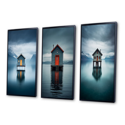 «Little Wooden Lakehouse On A Misty Teal Lake Day», 3 pièces sur toile