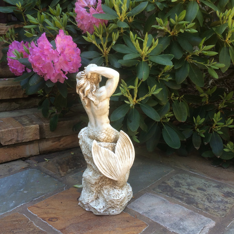 Statue de sirène de sirène sur la côte, H 21 po x l 11 po x P 9 po, Blanc antique