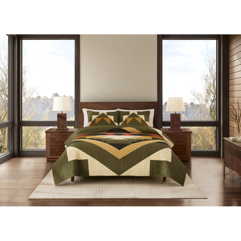 Tumalo King Quilt Set Green, King Quilt + 2 King Pillow Shams