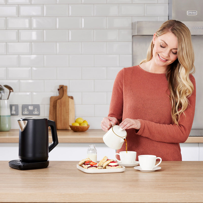 Ninja 1.7L Electric Tea Kettle, Black