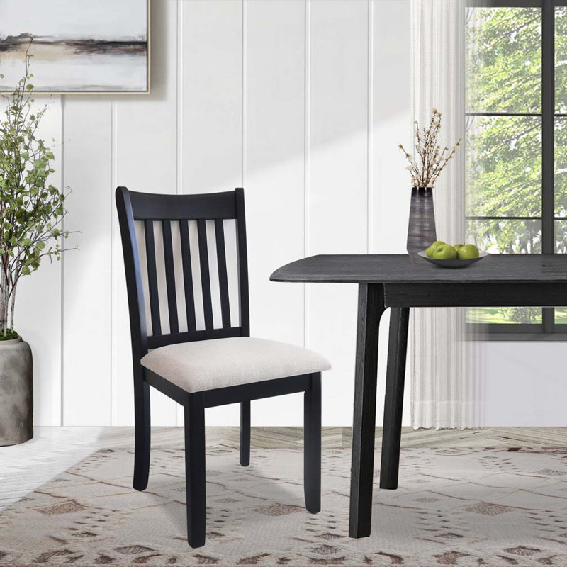 Chaise de salle à manger